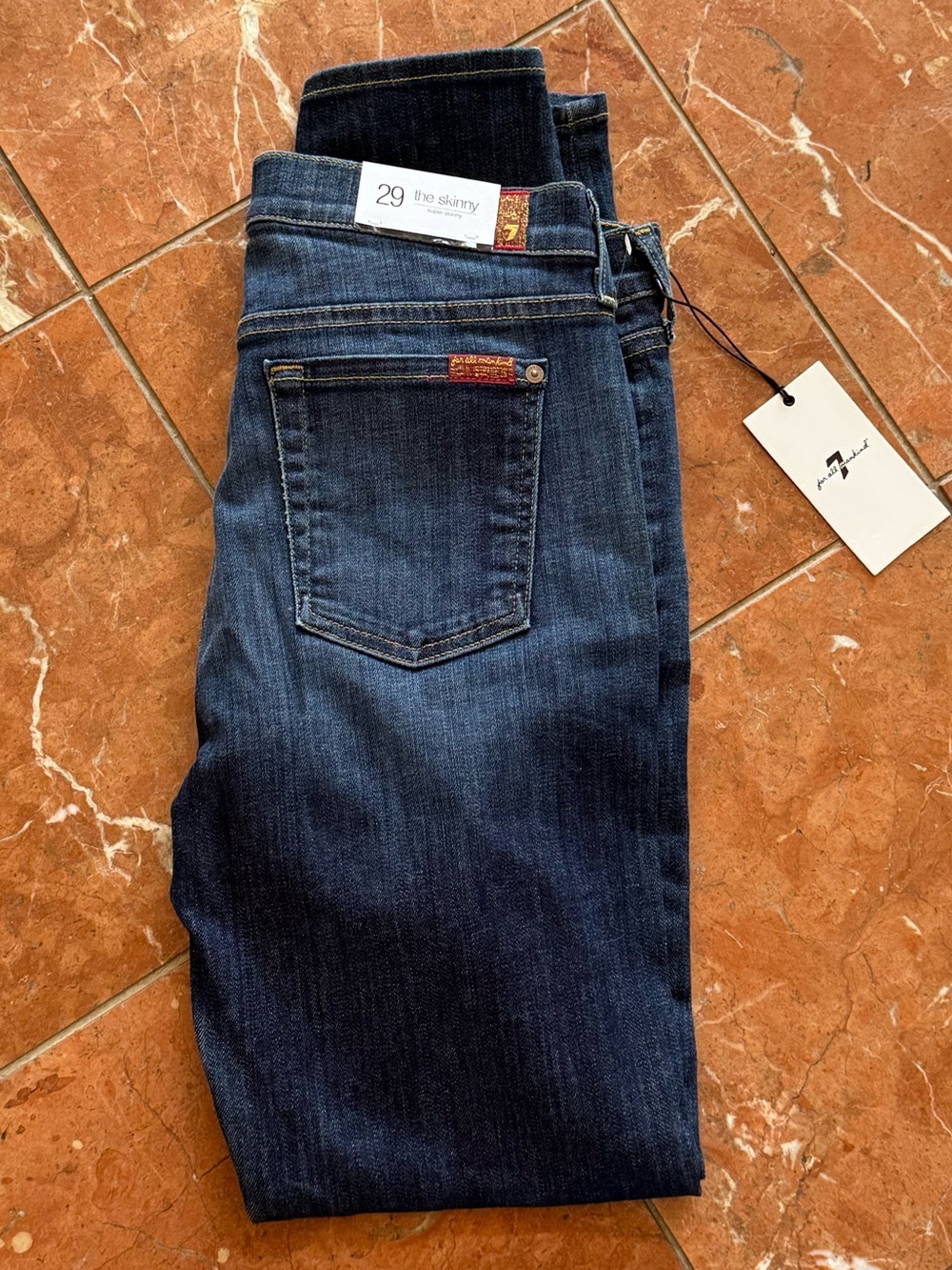 NWT  7 For All Mankind Super Skinny Jeans in Dark Indigo Size 29